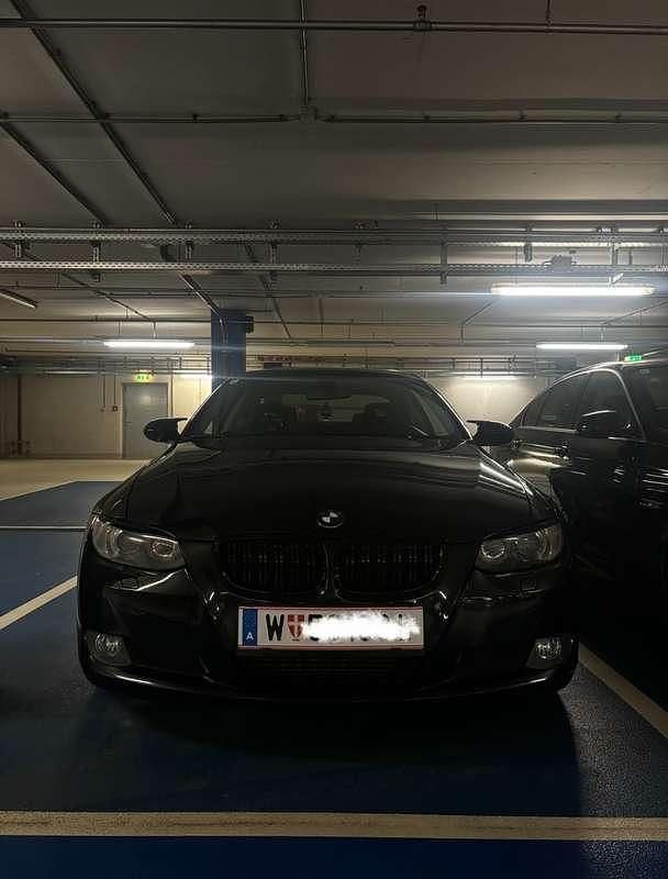 Gebraucht BMW 320 177 PS (130 kW) 2008 Coupé