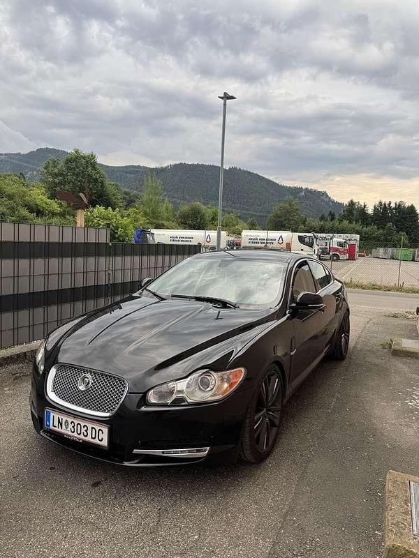 Gebraucht 2009 Jaguar XF Premium Luxury Limousine | € 7.900 (Etwas zu teuer) - Bild 1/4