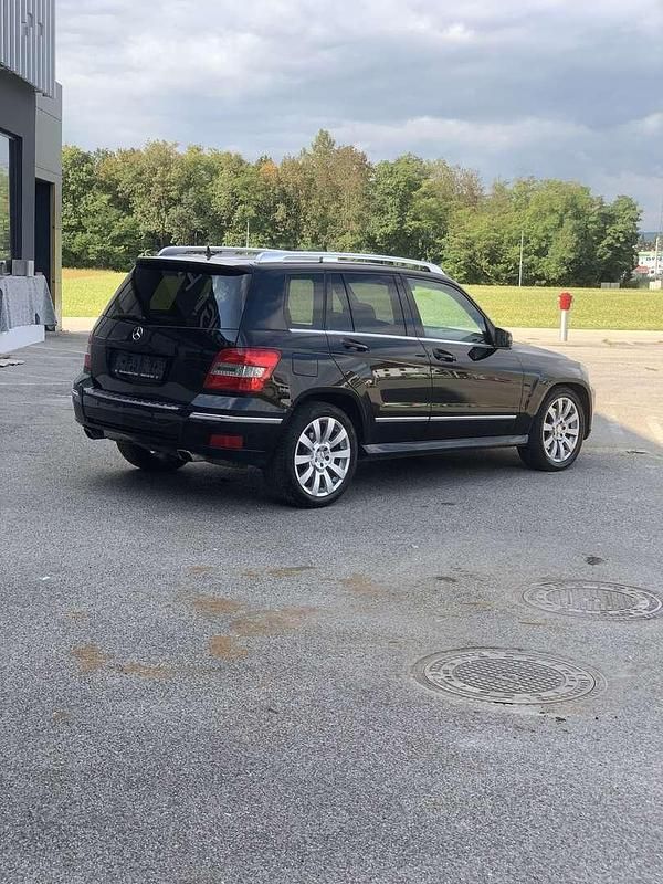 Gebraucht Mercedes GLK320 224 PS (164 kW) 2008 Schwarz SUV