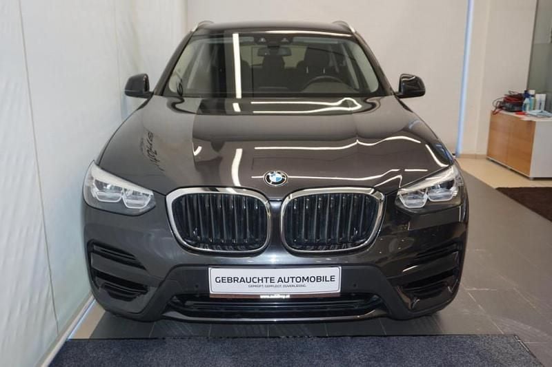 Gebraucht BMW X3 Advantage 190 PS (139 kW) 2018 Grau SUV