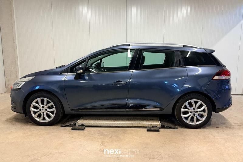 Gebraucht Renault Clio GrandTour Intens 90 PS (66 kW) 2016 Blau Kombi