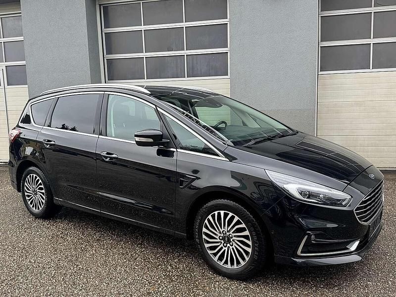 Gebraucht Ford S-MAX Business Edition 150 PS (110 kW) 2021 Schwarz Van / Kleinbus