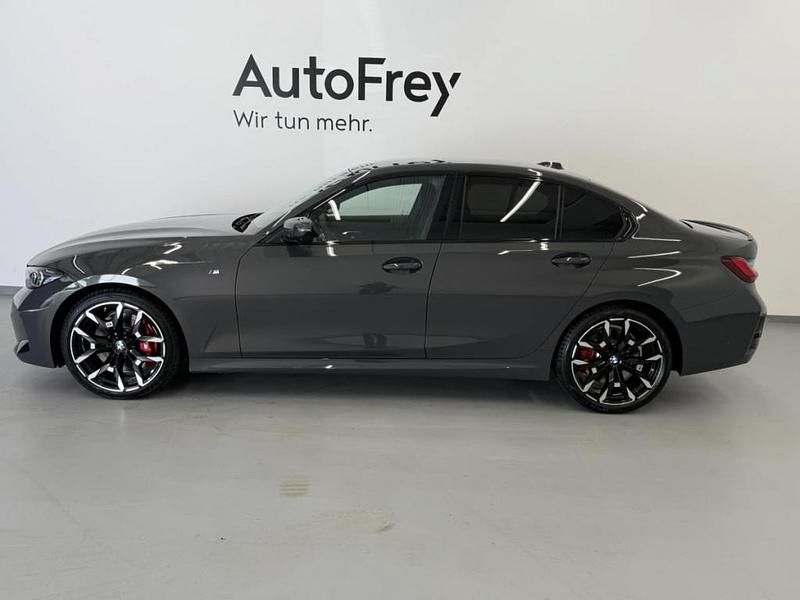 Gebraucht BMW 320 Shadowline 190 PS (139 kW) 2025 Grau Limousine