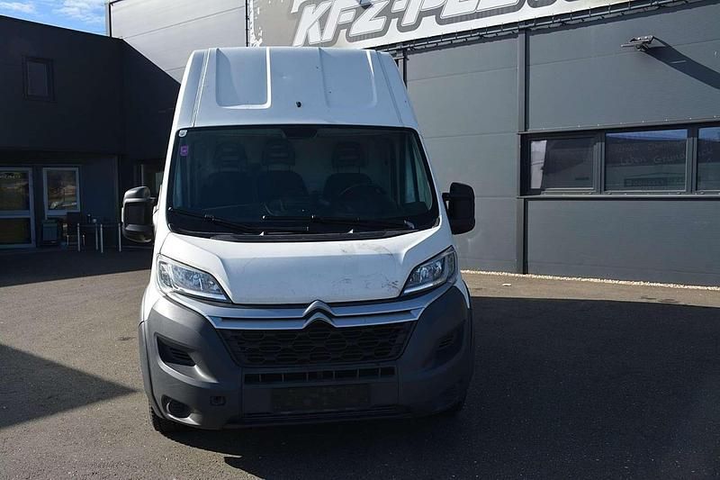 Gebraucht Citroën Jumper 162 PS (119 kW) 2017 Weiß Van / Kleinbus