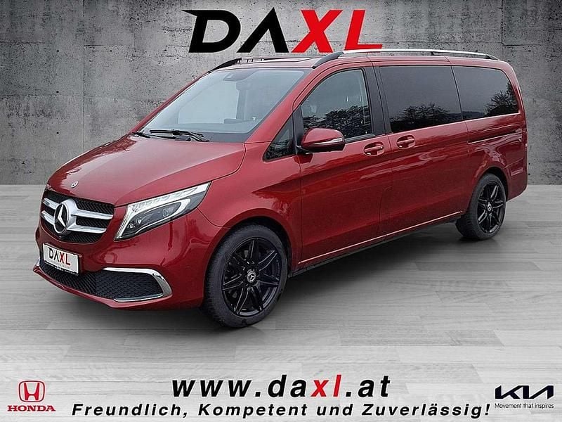 Rot Gebraucht 2020 Mercedes V300 Van / Kleinbus | € 53.890 - Bild 1/4