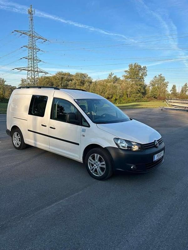 Weiß Gebraucht 2014 VW Caddy Maxi Trendline Van / Kleinbus | € 7.890 (Fairer Preis) - Bild 1/4