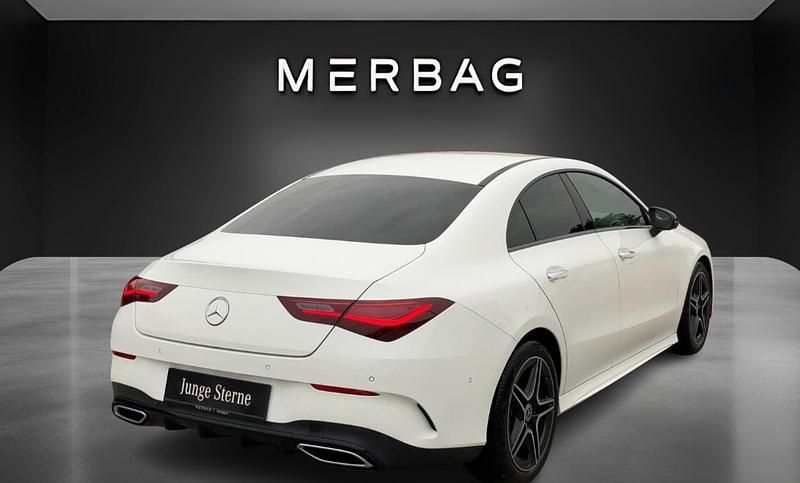 Gebraucht Mercedes CLA180 AMG line 136 PS (100 kW) 2024 Polarweiß Limousine
