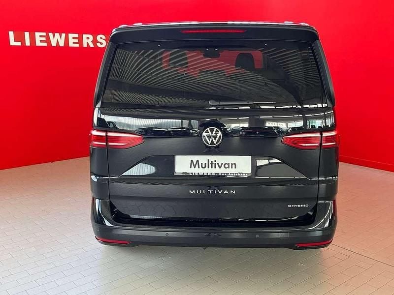 Gebraucht VW Multivan Business 150 PS (110 kW) 2025 Schwarz  metallicperleffektno Van