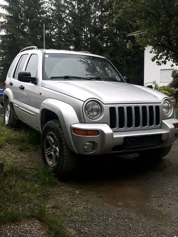 Verkauft Jeep Cherokee kj SUV / Geländ., gebraucht 2001 ...