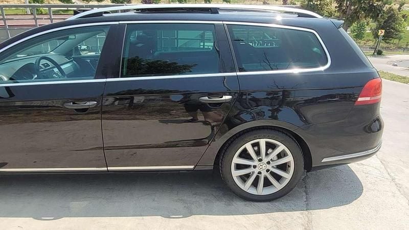 Gebraucht VW Passat Highline 140 PS (102 kW) 2012 Kombi