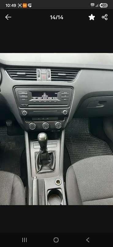 Gebraucht Skoda Octavia Ambition 105 PS (77 kW) 2015 Kleinwagen