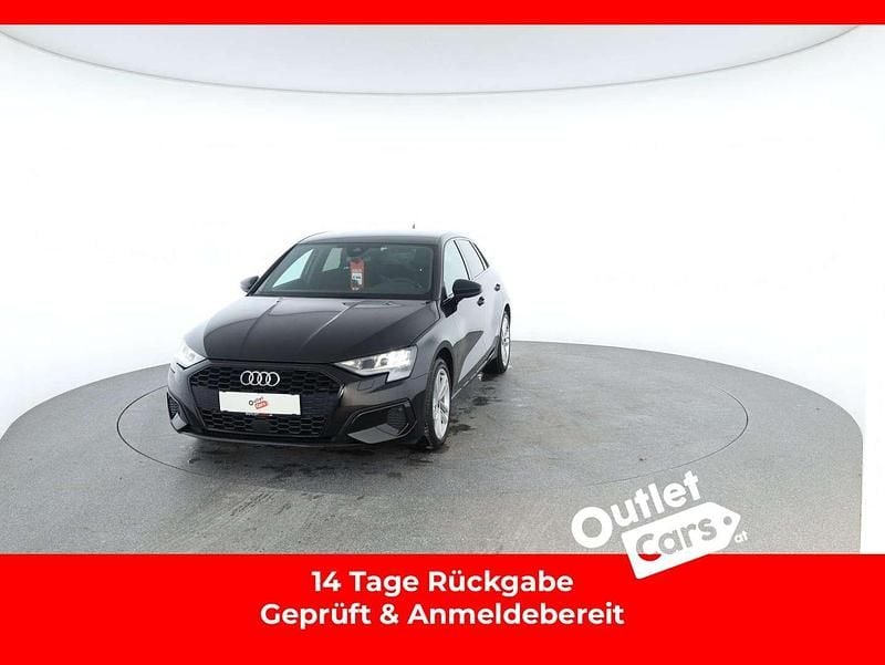 Gebraucht Audi A3 Advanced 110 PS (80 kW) 2022 Schwarz Limousine