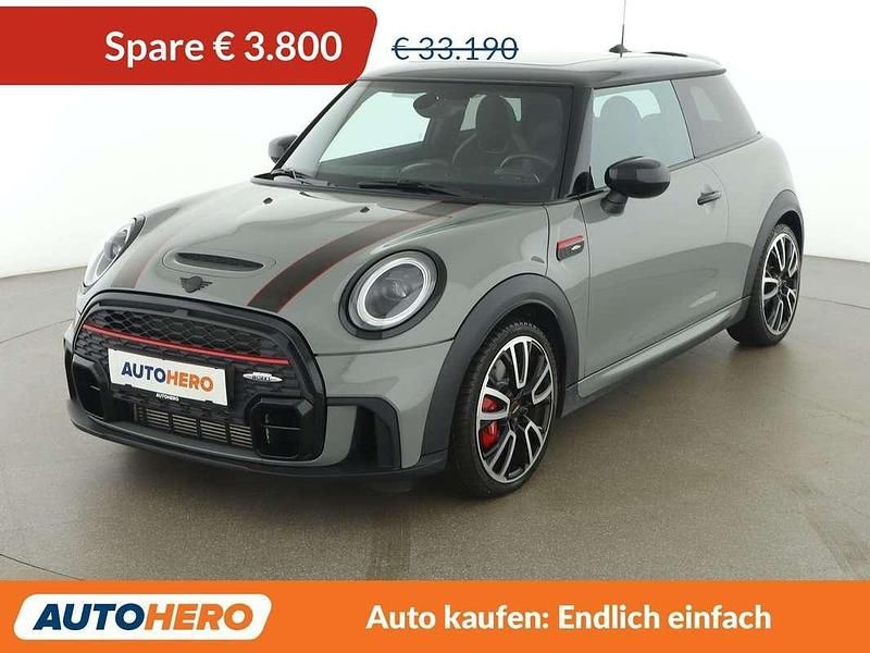 Grau Gebraucht 2022 Mini John Cooper Works Kleinwagen | € 29.390 (Guter Preis) - Bild 1/3