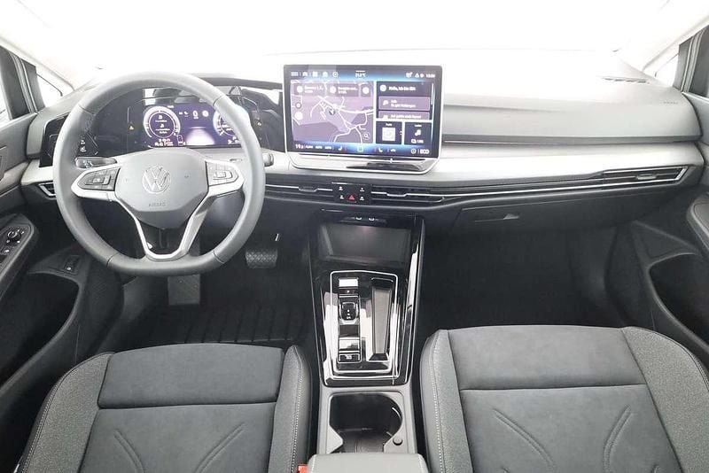 Neu VW Golf VIII Edition 204 PS (150 kW) 2025 Schwarz Limousine
