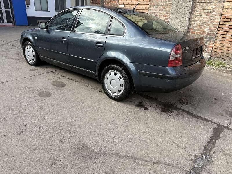 Gebraucht VW Passat Trendline 131 PS (96 kW) 2003 Limousine