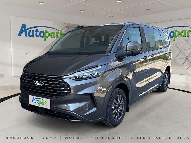 Grau Neu 2025 Ford Tourneo Custom Titanium Van | € 71.890 (Fairer Preis) - Bild 1/4