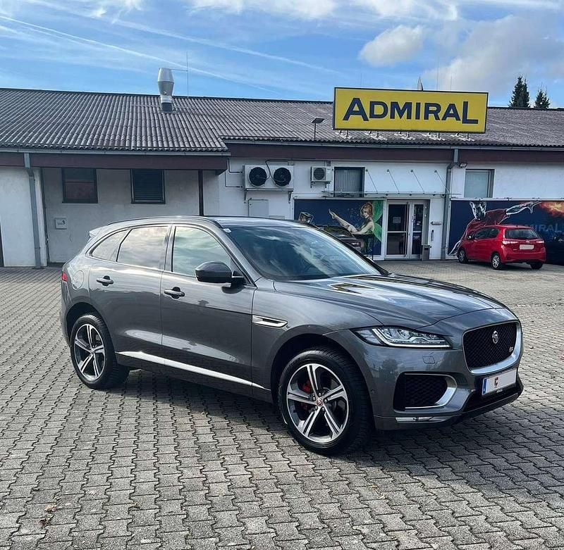 Gebraucht Jaguar F-Pace S 300 PS (220 kW) 2016 Grau SUV
