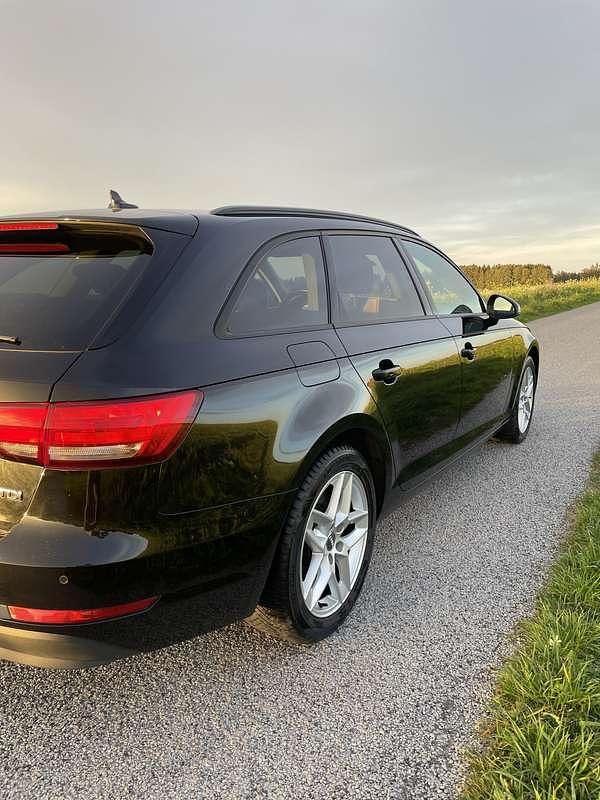 Gebraucht Audi A4 150 PS (110 kW) 2016 Kombi