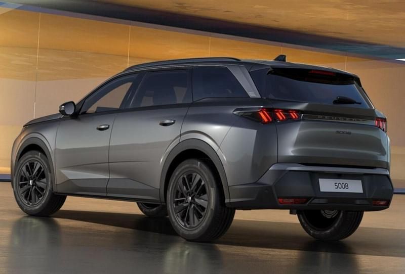 Neu Peugeot 5008 Allure 145 PS (106 kW) 2025 Van / Kleinbus