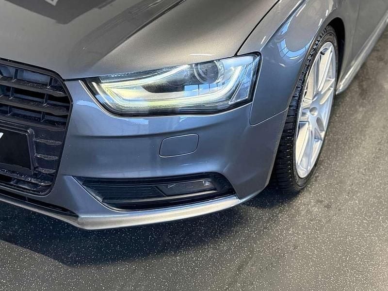 Gebraucht Audi A4 S-Line 245 PS (180 kW) 2012 Grau Kombi