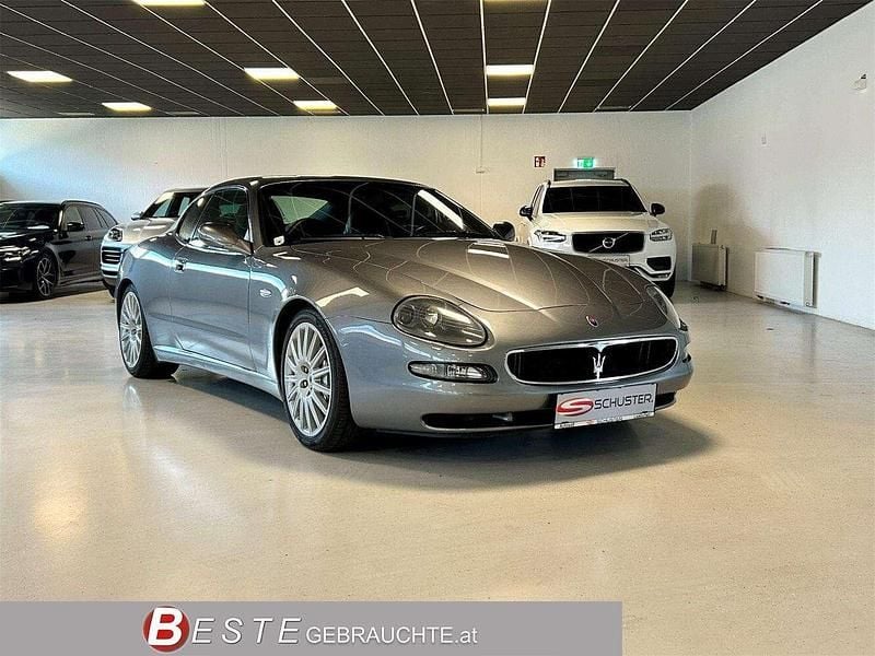 Grau Gebraucht 2003 Maserati Coupé Coupé | € 29.810 - Bild 1/4