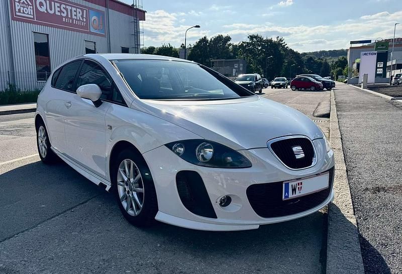 Gebraucht Seat Leon 90 PS (66 kW) 2012 Limousine