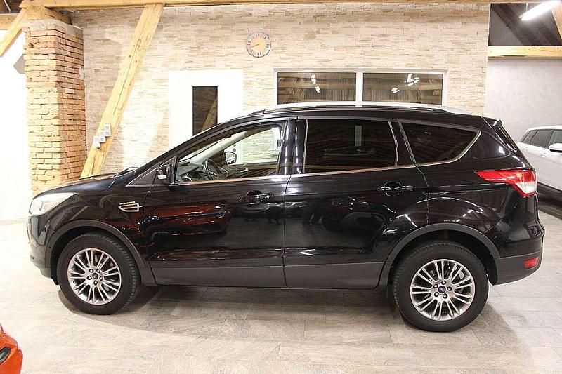 Gebraucht Ford Kuga Titanium 182 PS (133 kW) 2014 Schwarz SUV