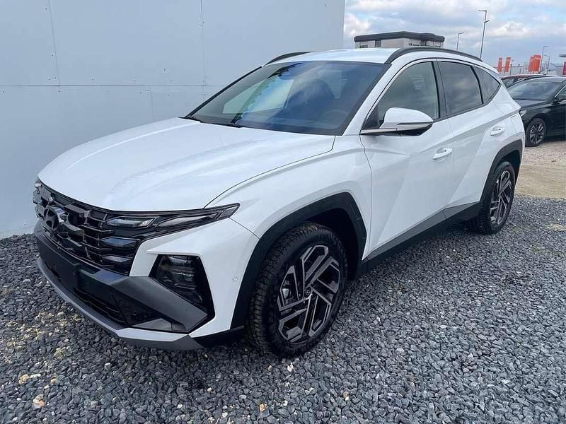 Weiß Gebraucht 2024 Hyundai Tucson SUV | € 42.469 (Teuer) - Bild 1/4
