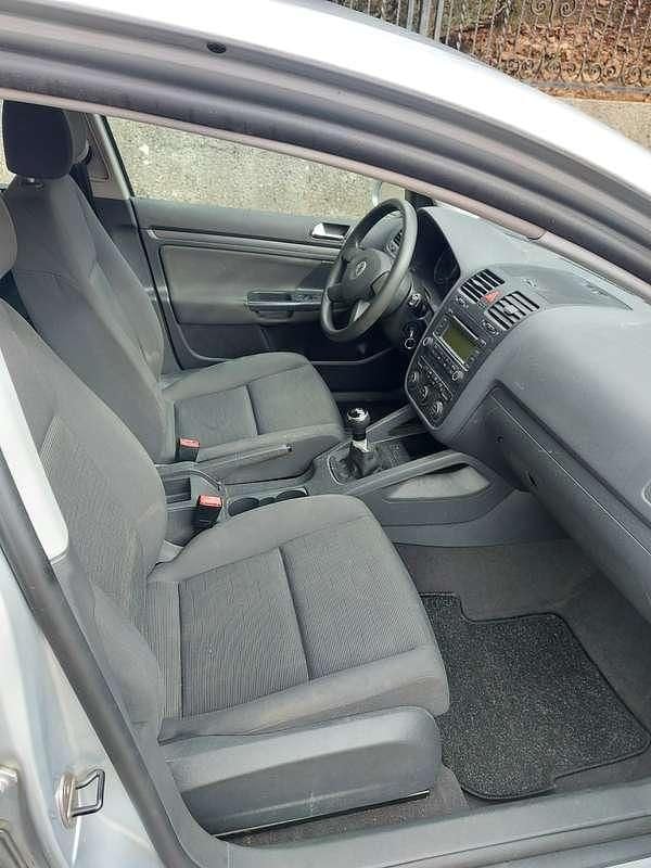 Gebraucht VW Golf IV 105 PS (77 kW) 2004 Silber Limousine