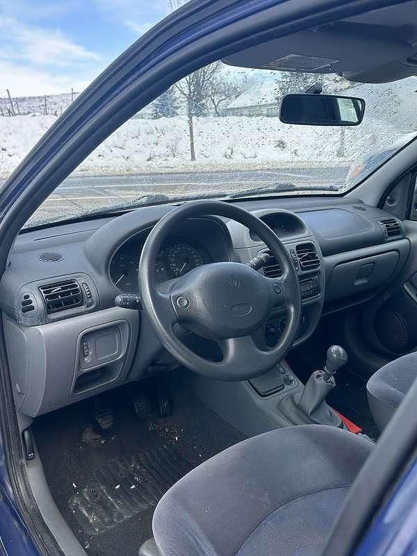 Gebraucht Renault Clio II 58 PS (42 kW) 2001 Limousine