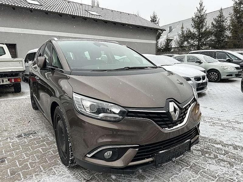 Gebraucht Renault Grand Scénic Intens 131 PS (96 kW) 2018 Braun Van / Kleinbus