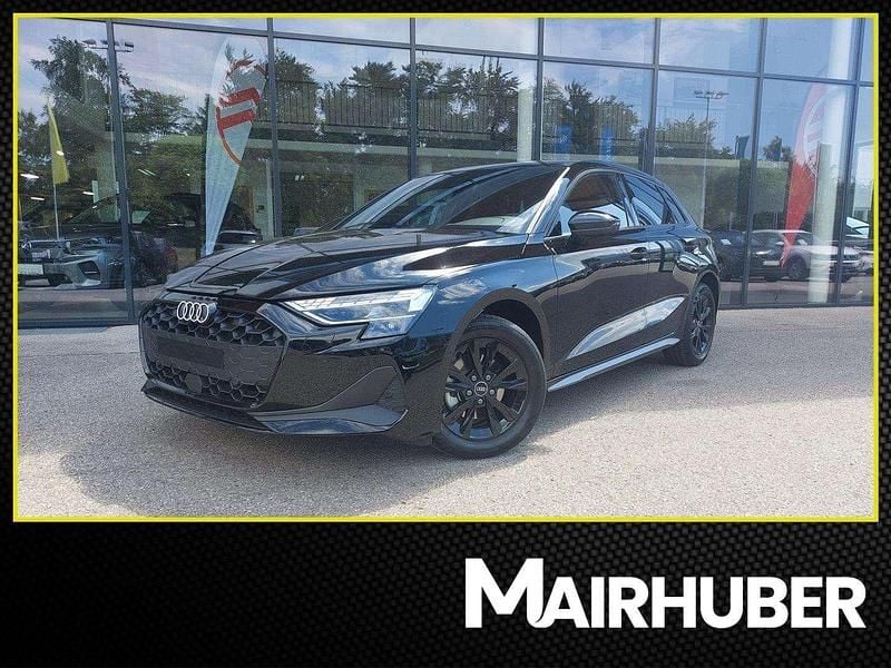 Gebraucht Audi A3 S-Line 116 PS (85 kW) 2025 Schwarz Limousine