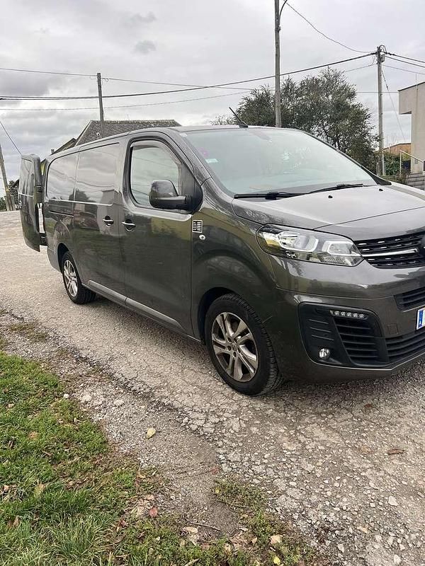 Gebraucht 2021 Opel Vivaro S Van / Kleinbus | € 25.500 (Fairer Preis) - Bild 1/4