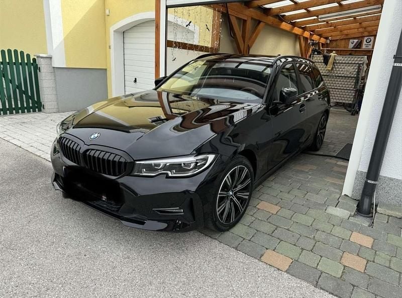 Gebraucht BMW 320 Advantage 190 PS (139 kW) 2020 Schwarz Kombi