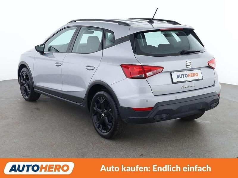 Gebraucht Seat Arona Reference 95 PS (69 kW) 2023 Grau SUV