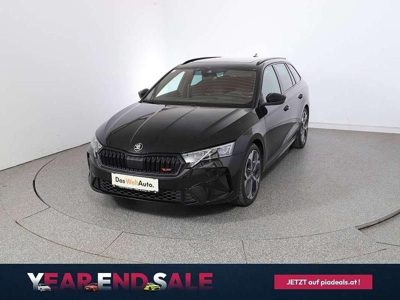 Schwarz Gebraucht 2025 Skoda Octavia RS Kombi | € 50.950 - Bild 1/4