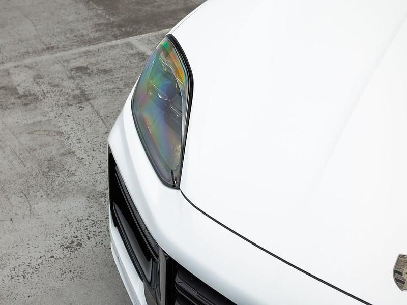 Gebraucht Porsche Cayenne Turbo E-Hybrid 739 PS (543 kW) 2025 Weiß SUV