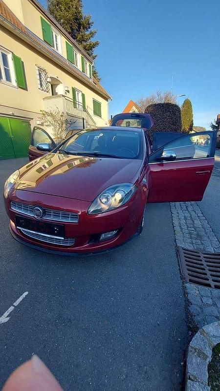 Gebraucht Fiat Bravo 120 PS (88 kW) 2011 Rot Kleinwagen
