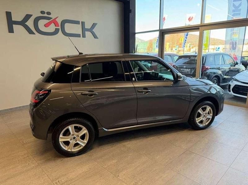 Gebraucht Suzuki Swift 83 PS (61 kW) 2025 Grau Kleinwagen