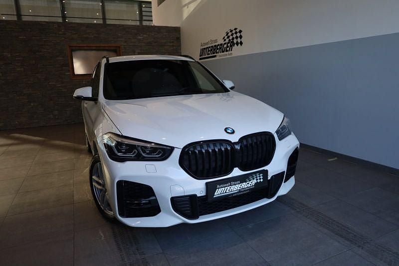 Gebraucht BMW X1 M Sport 220 PS (161 kW) 2021 Weiß SUV