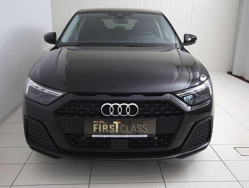 Neu Audi A1 116 PS (85 kW) 2025 Schwarz Kleinwagen