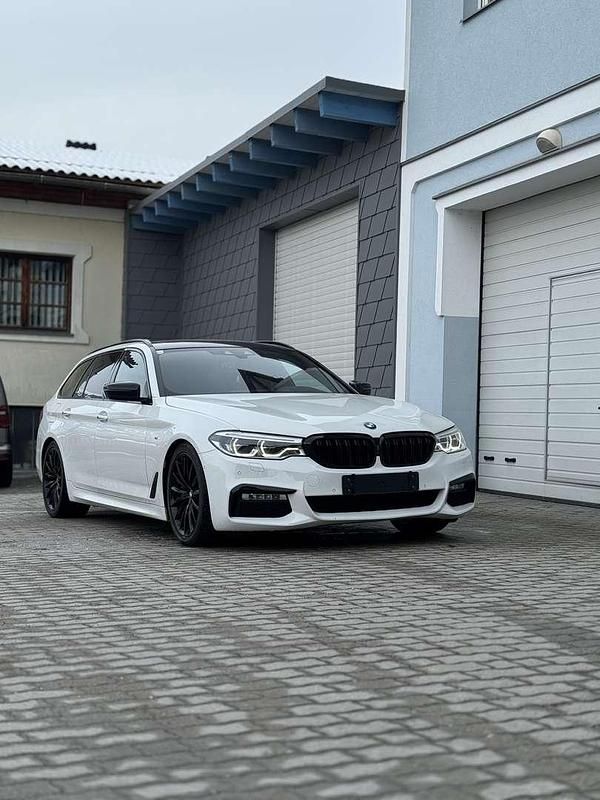 Gebraucht BMW 540 Performance 320 PS (235 kW) 2017 Kombi