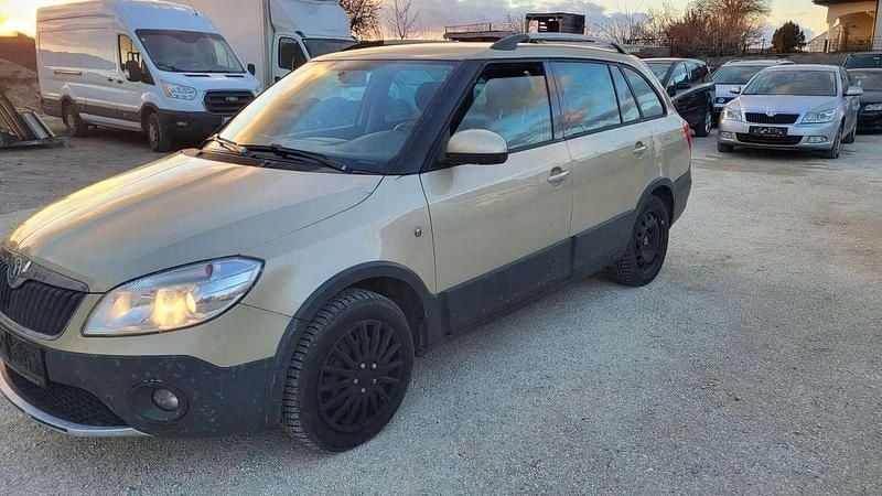 Gebraucht 2011 Skoda Fabia Kombi | € 3.200 (Fairer Preis) - Bild 1/4