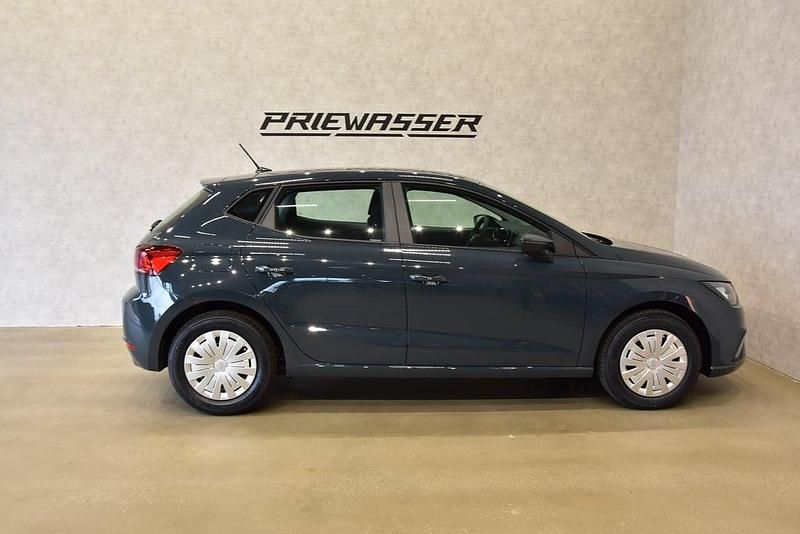 Gebraucht Seat Ibiza Reference 95 PS (69 kW) 2025 Dunkelblau  normal Kleinwagen