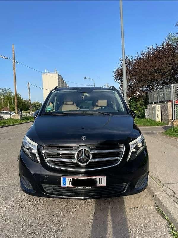 Gebraucht Mercedes V220 163 PS (119 kW) 2018 Schwarz Van / Kleinbus