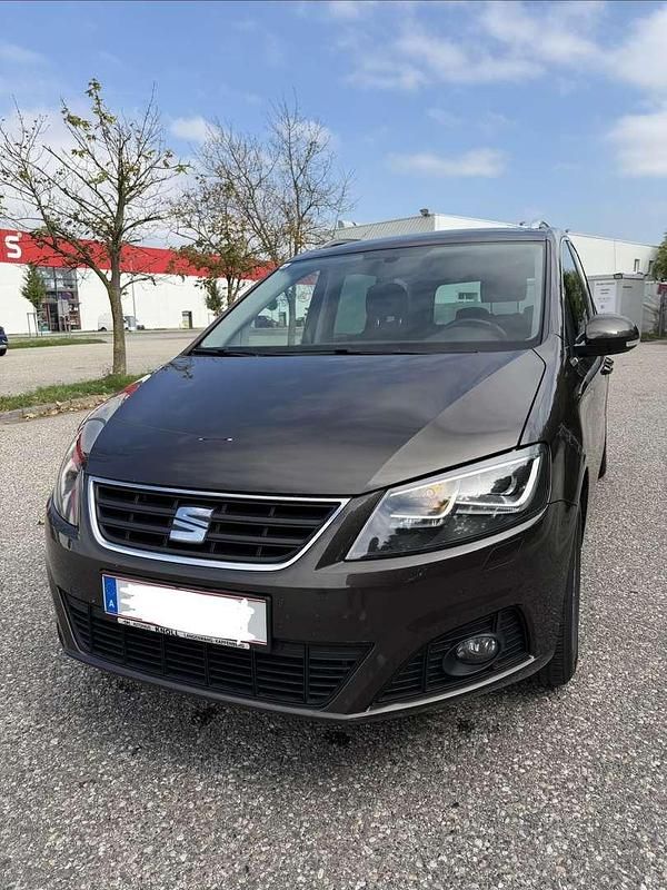 Gebraucht Seat Alhambra 116 PS (85 kW) 2017 Braun Van / Kleinbus