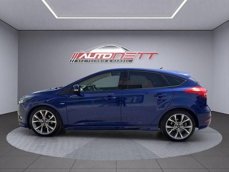 Gebraucht Ford Focus ST-Line 125 PS (91 kW) 2017 Blau Limousine