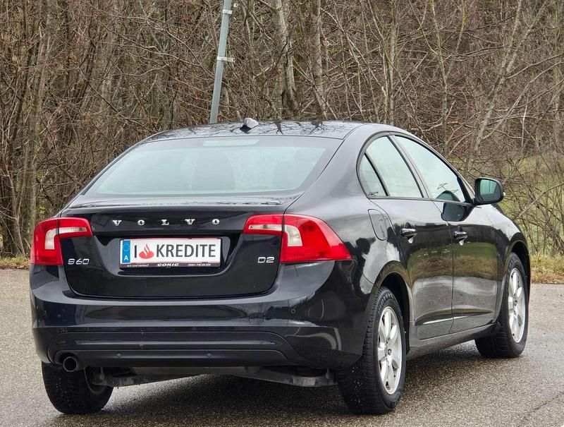 Gebraucht Volvo S60 Kinetic 114 PS (83 kW) 2013 Schwarz Limousine