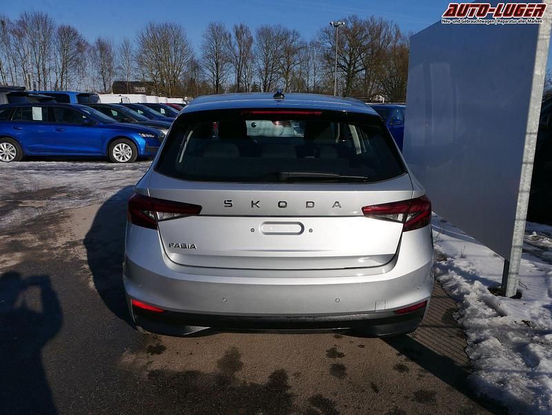 Neu Skoda Fabia Selection 2026 Brillantsilber metallic Limousine