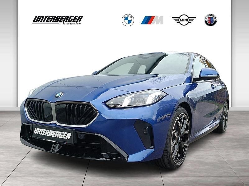 Blau Neu 2025 BMW 120 M Sport Kleinwagen | € 38.980 (Guter Preis) - Bild 1/4